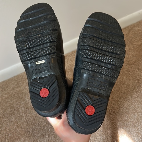 Hunter Rain Boot Size 8 - Picture 7 of 9